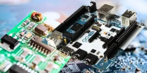 The Benefits and Challenges of Using Open-Source Hardware